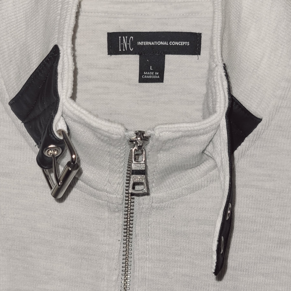 I-N-C Sweater Large